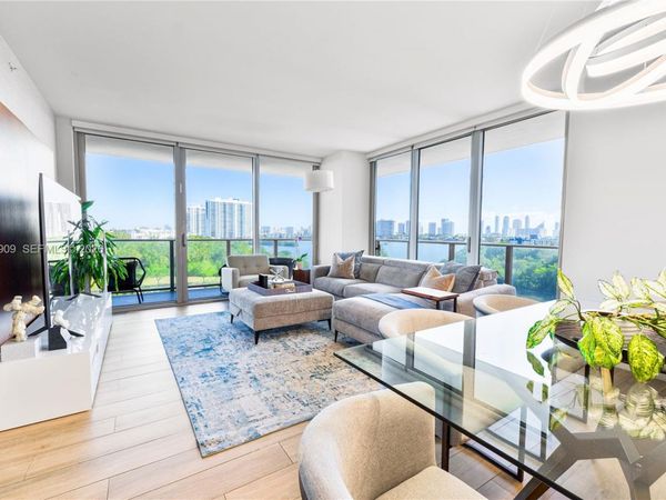 16385 Biscayne Blvd , Unit 707, North Miami Beach, FL 33160