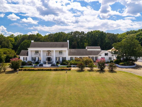 8212 Bell Mill Road , Ooltewah, TN 37363