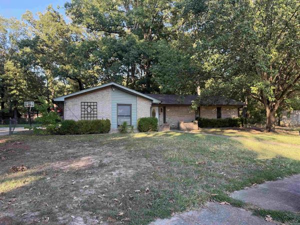 6801 White Oak Cove , White Hall, AR 71602