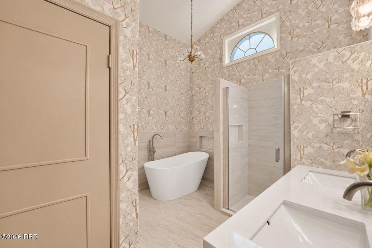736 Pine Shores Circle, New Smyrna Beach, FL 32168 Photo
