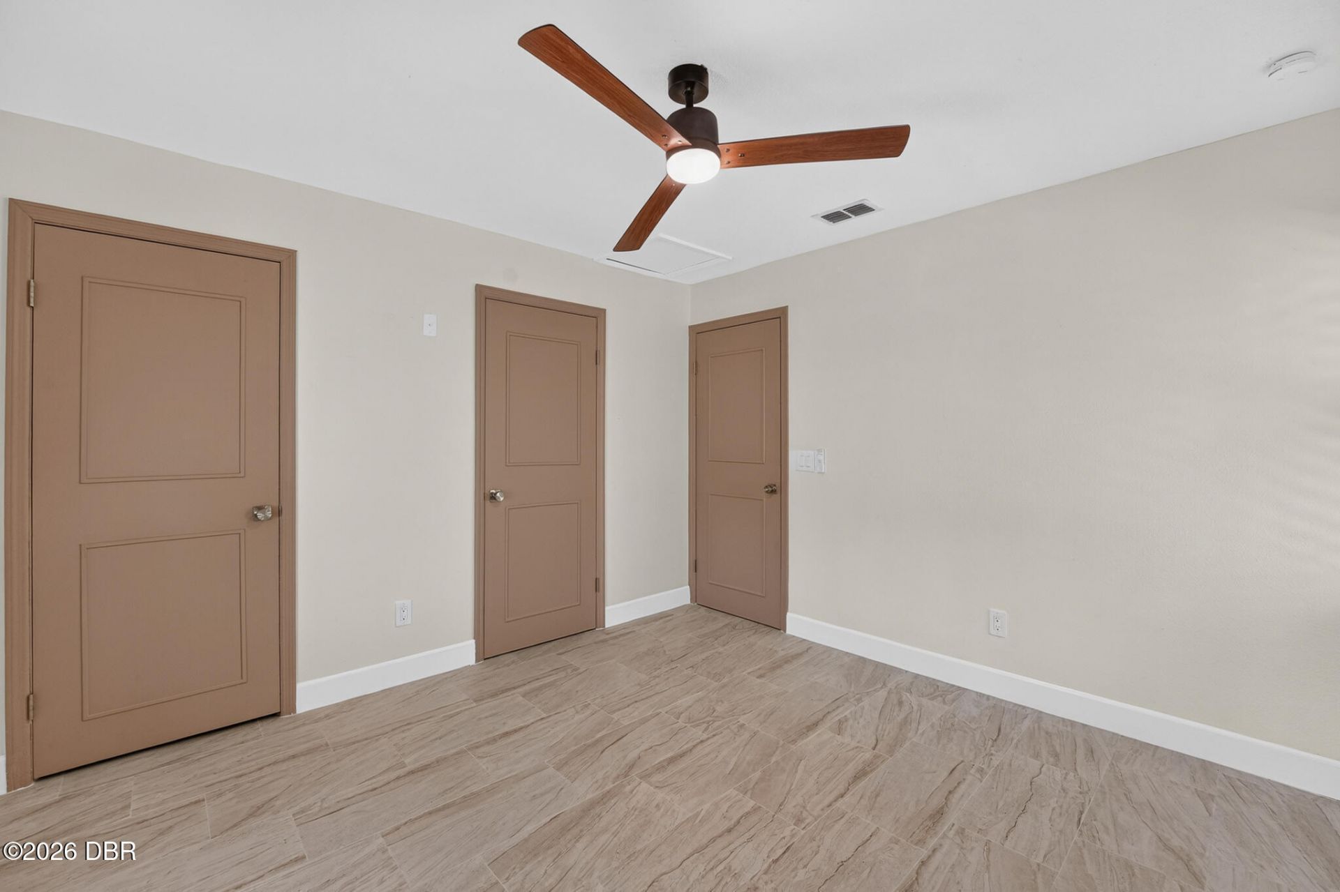 736 Pine Shores Circle, New Smyrna Beach, FL 32168 Photo