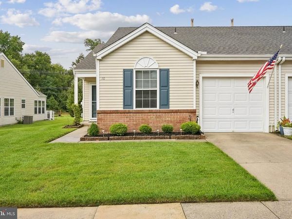 10 CAROLINA WAY, MOUNT LAUREL, NJ 08054