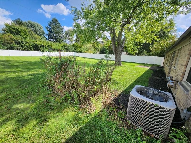420 Clareridge Lane, Centerville, OH 45458 Photo 31
