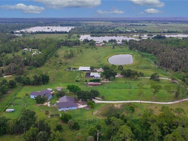 20401 Pearce ST, NORTH FORT MYERS, FL 33917