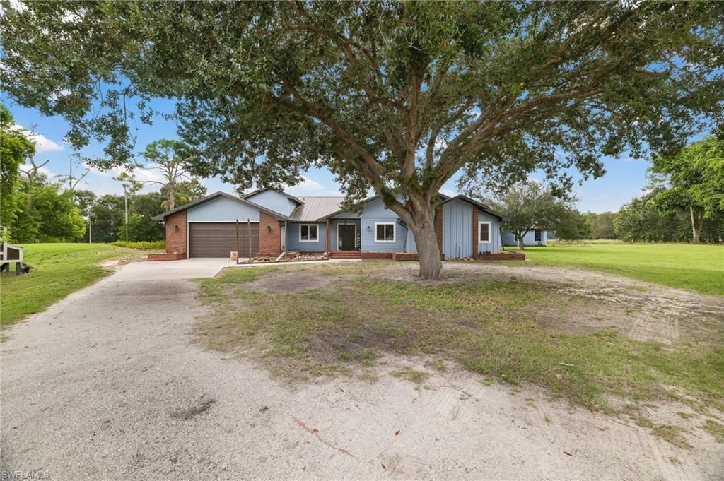 20401 Pearce St, North Fort Myers, FL 33917 Photo