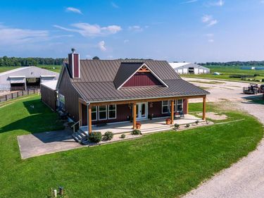 6642 Bennington Chapel Road, Centerburg, OH 43011