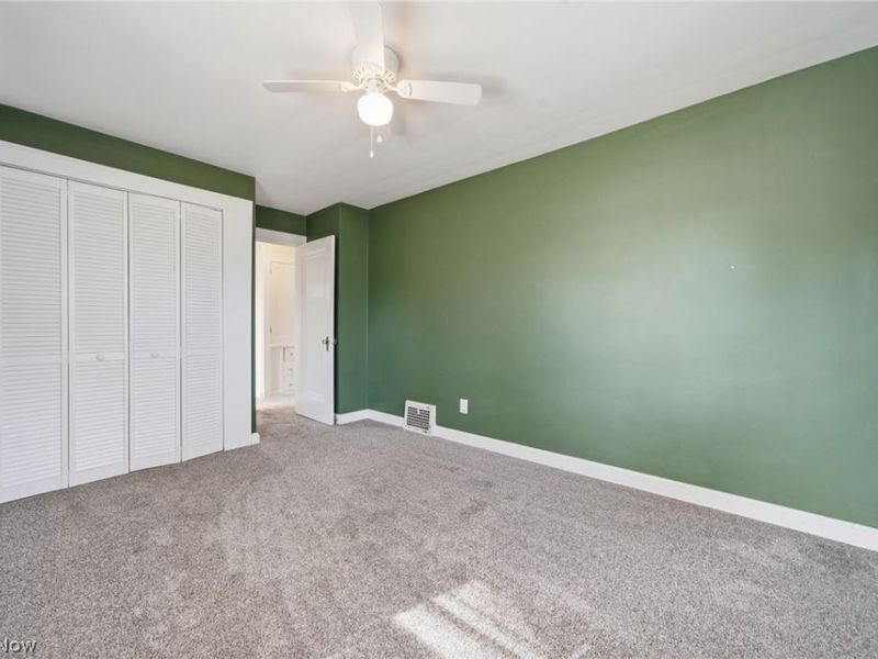 16401 Claire Avenue, Cleveland, OH 44111 Photo 14