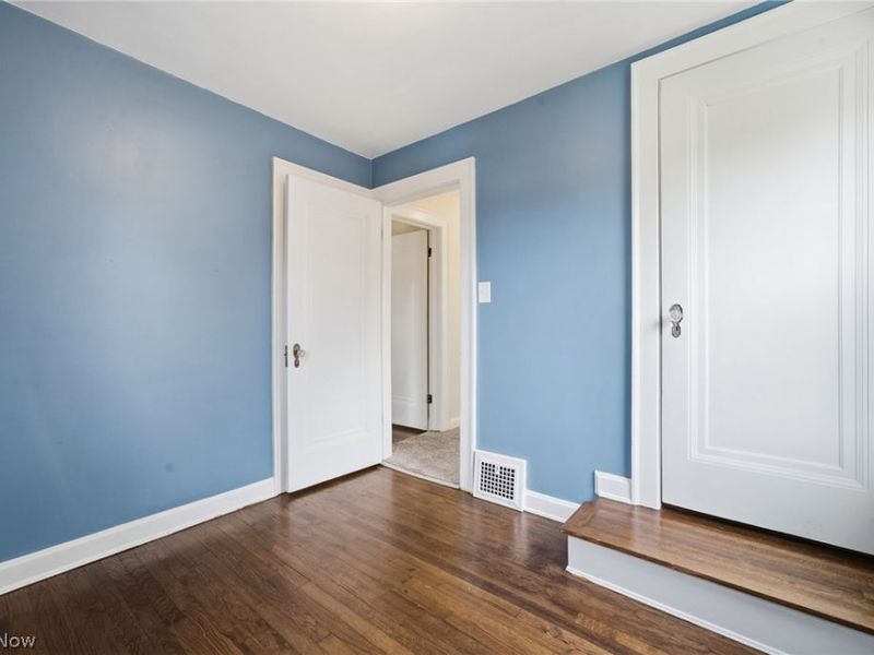 16401 Claire Avenue, Cleveland, OH 44111 Photo 19