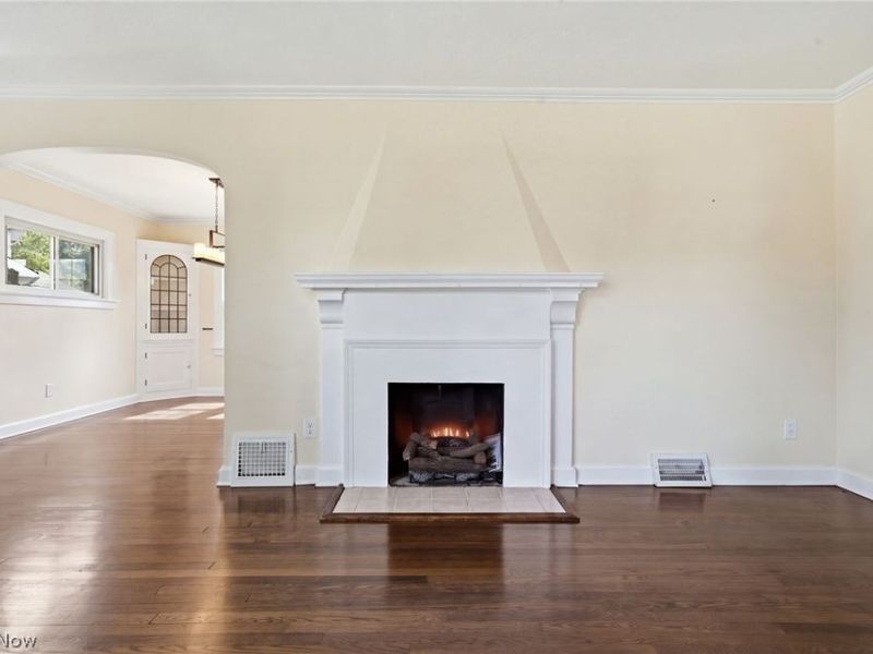 16401 Claire Avenue, Cleveland, OH 44111 Photo 2