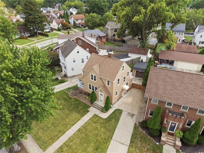 16401 Claire Avenue, Cleveland, OH 44111 Photo 29