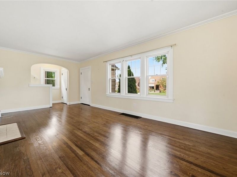 16401 Claire Avenue, Cleveland, OH 44111 Photo 5