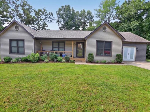 126 Shady Oak Drive , Central City, KY 42330