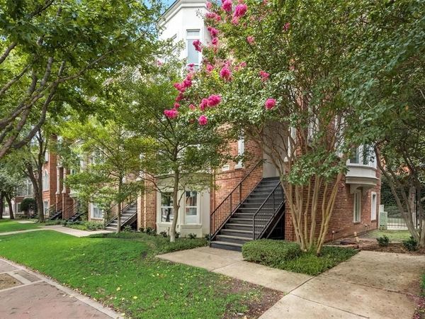 2205 Canton Street, Unit 111, Dallas, TX 75201
