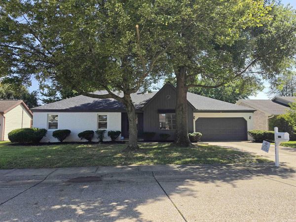 6927 Kolb Drive, Evansville, IN 47715