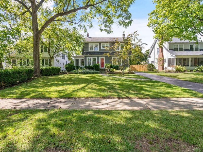 179 N Cassingham Road, Columbus, OH 43209 Photo 2