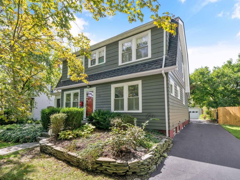 179 N Cassingham Road, Columbus, OH 43209 Photo 4