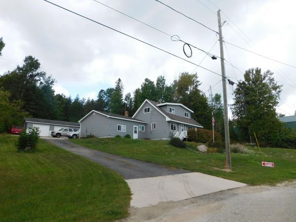 1233 Sims ST, De Tour Village, MI 49725