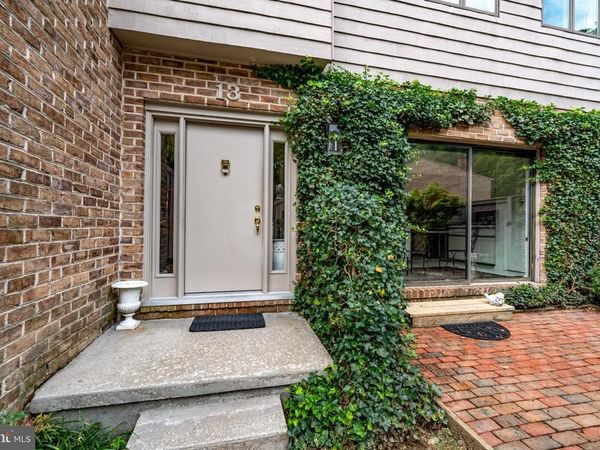 13 HAMPSHIRE WOODS COURT, TOWSON, MD 21204