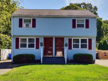 61-63 Wilson St, Springfield, MA 01104
