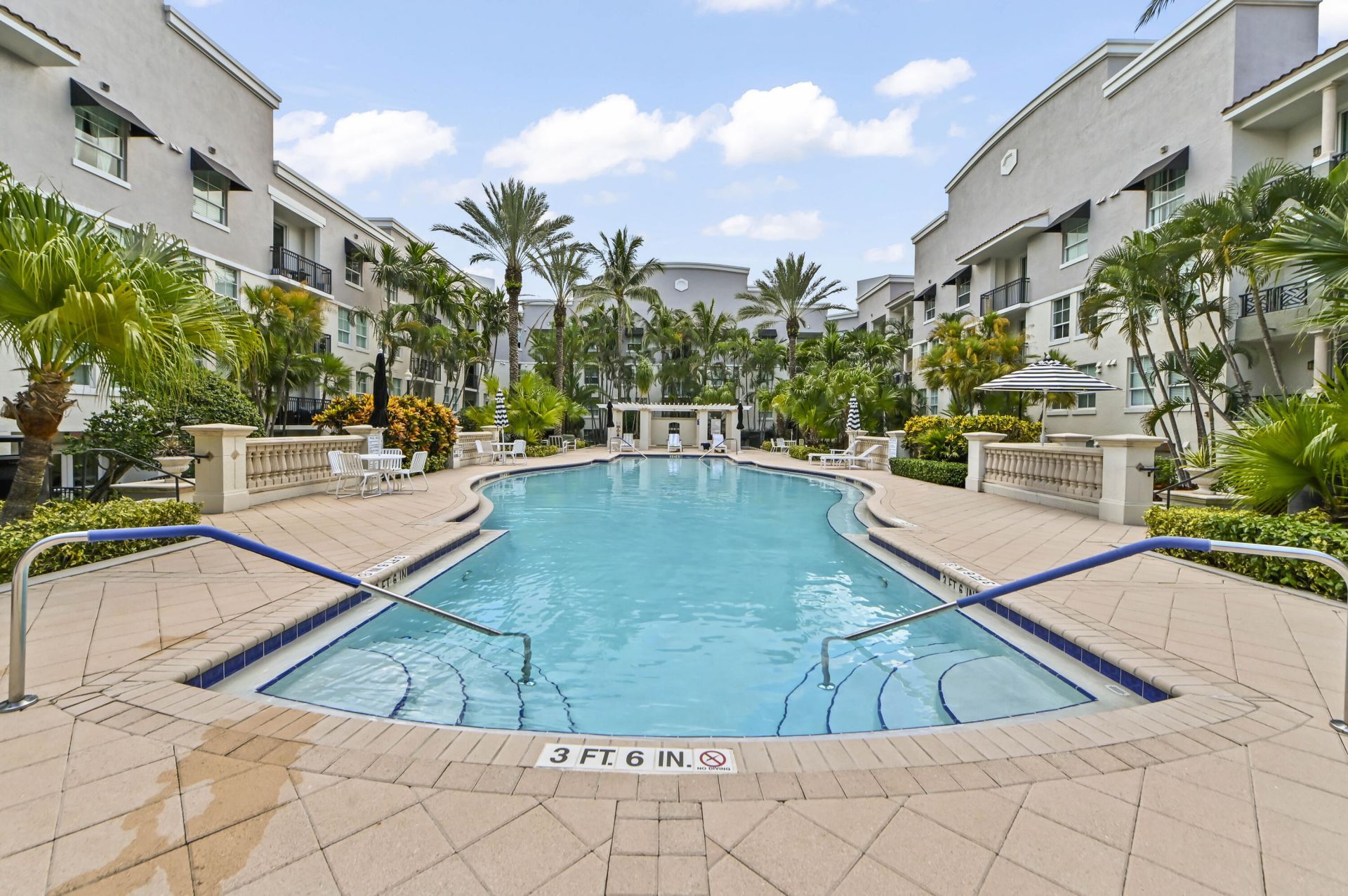 600 S Dixie Highway, Unit 237, West Palm Beach, FL 33401 Photo