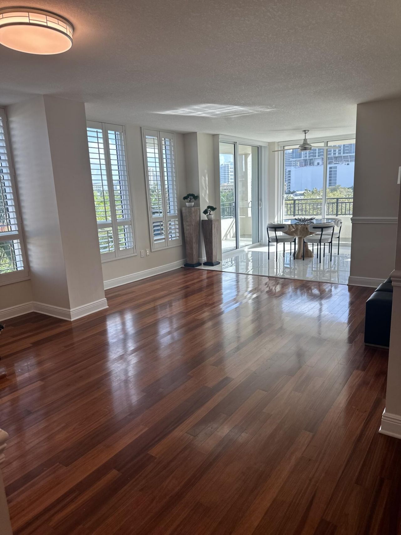 610 W Las Olas Boulevard, Unit 517N, Fort Lauderdale, FL 33312 Photo