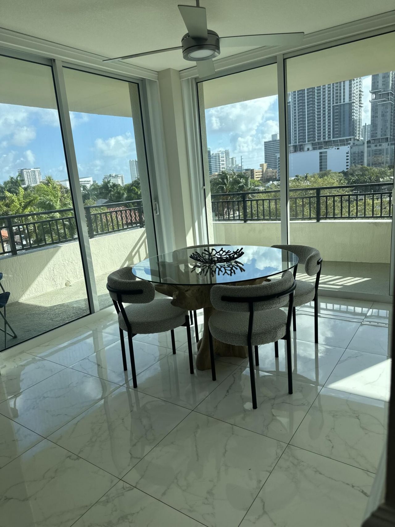 610 W Las Olas Boulevard, Unit 517N, Fort Lauderdale, FL 33312 Photo
