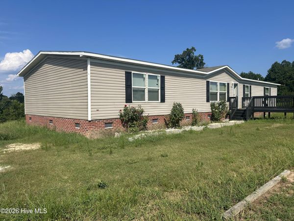 208 Grove Run Drive , Warsaw, NC 28398