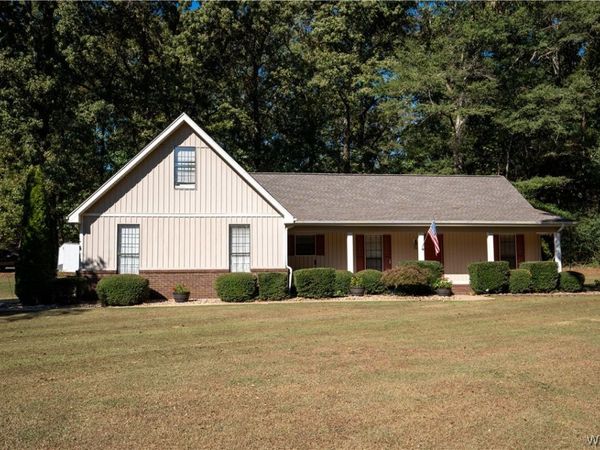 202 Arrowhead Vlg, Winfield, AL 35594