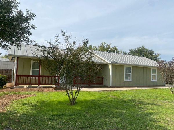 601 N Bastrop ST, Manor, TX 78653