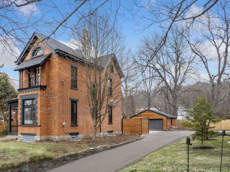 6606 Madison Road, Cincinnati, OH 45227 Photo 3