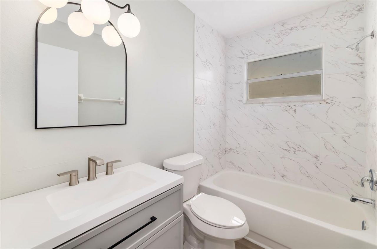 3905 Sandpointe Drive, Bradenton, FL 34205 Photo