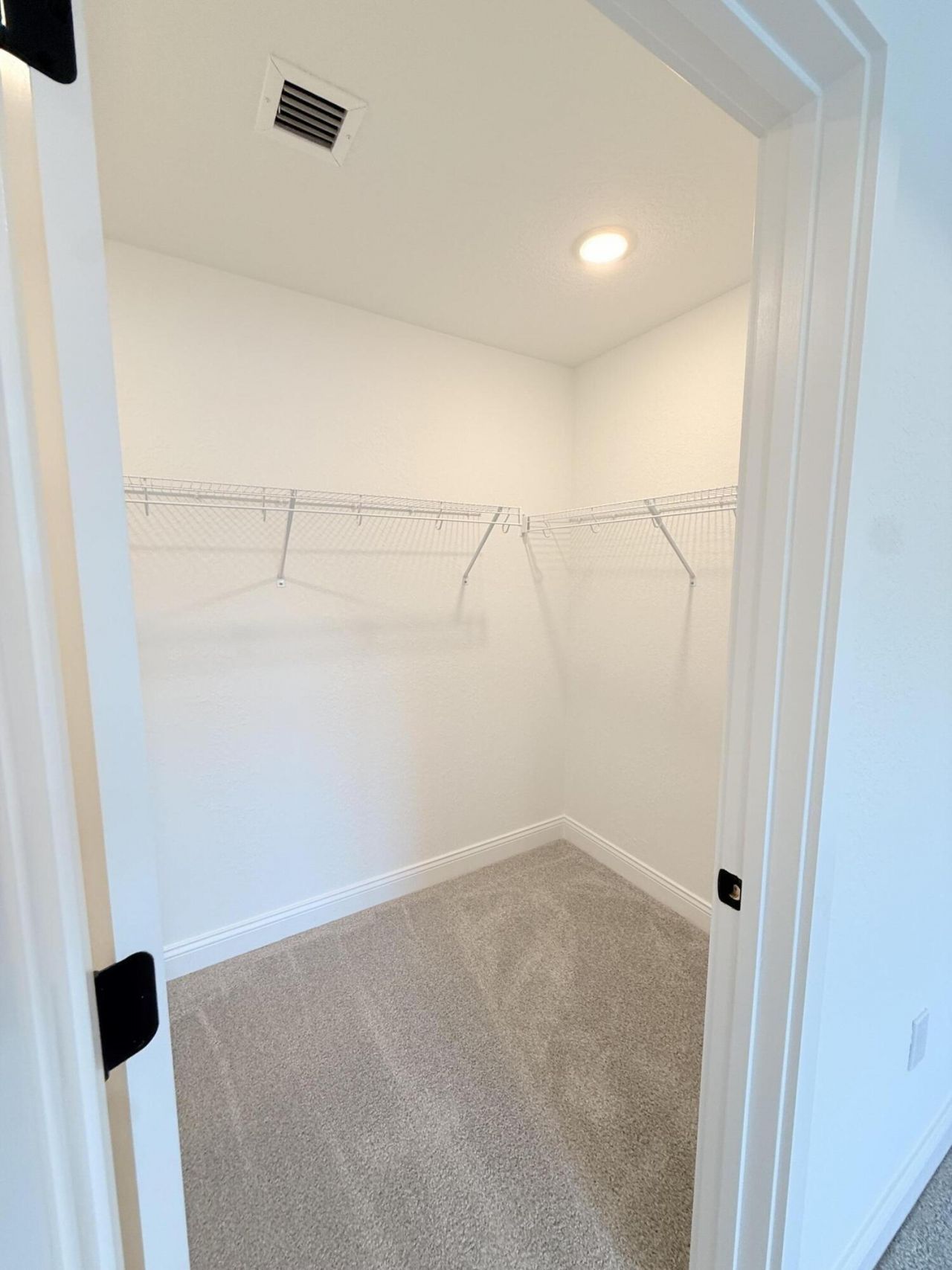 121 SE Birch Terrace, Stuart, FL 34997 Photo
