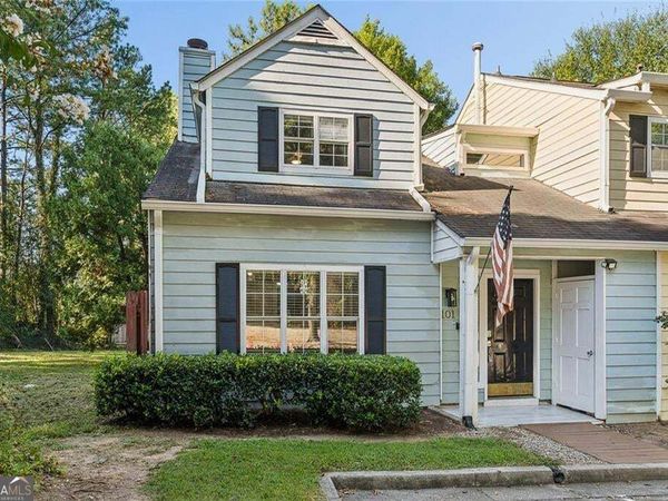 101 Vineyard Pond Drive NW, Norcross, GA 30071