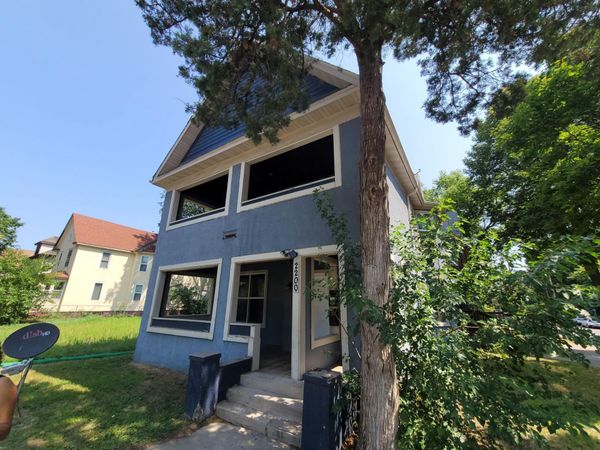 2200 N 6th Street, Minneapolis, MN 55411