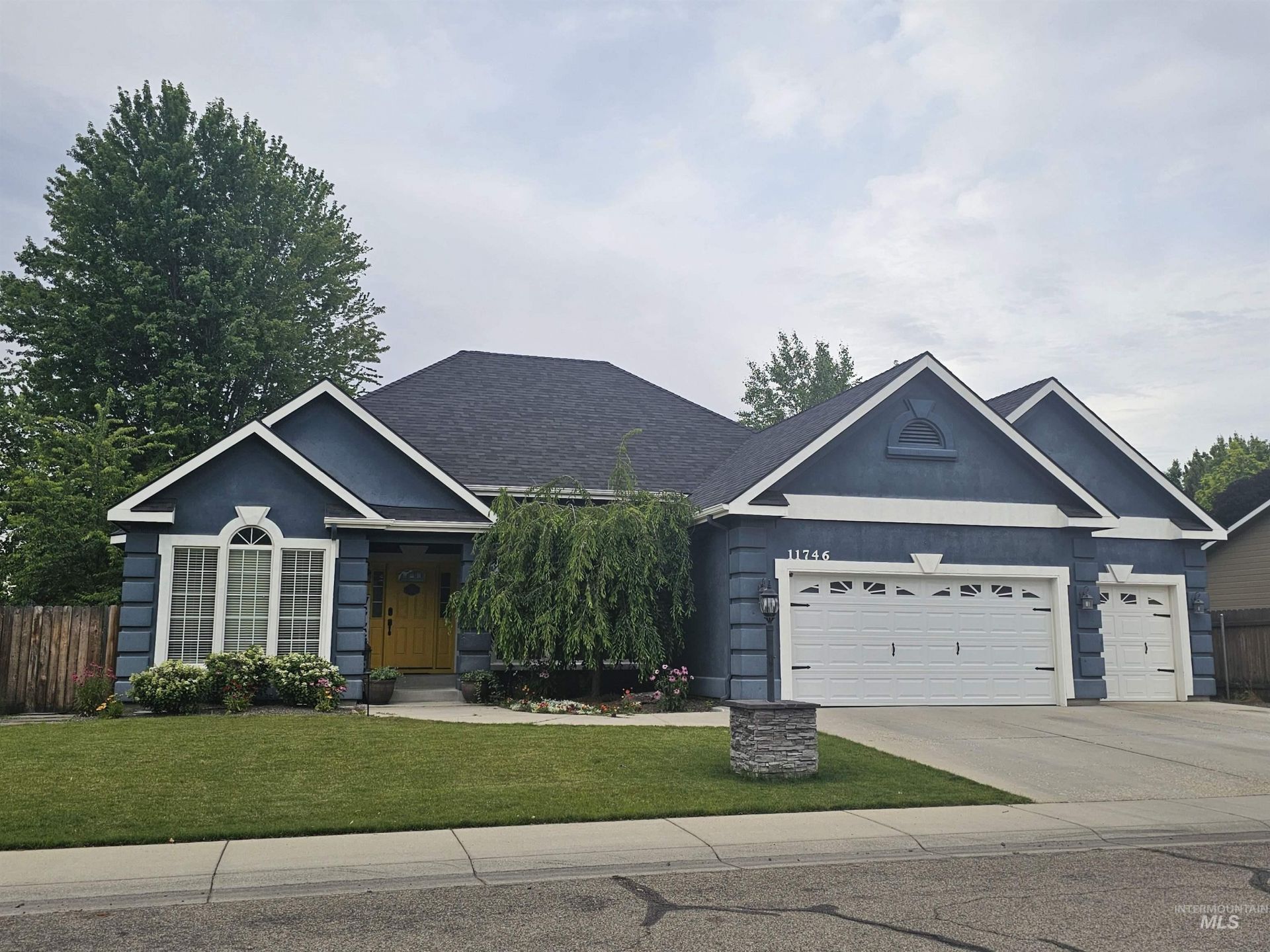 11746 W Daniel Dr, Boise, ID 83713 Main Photo