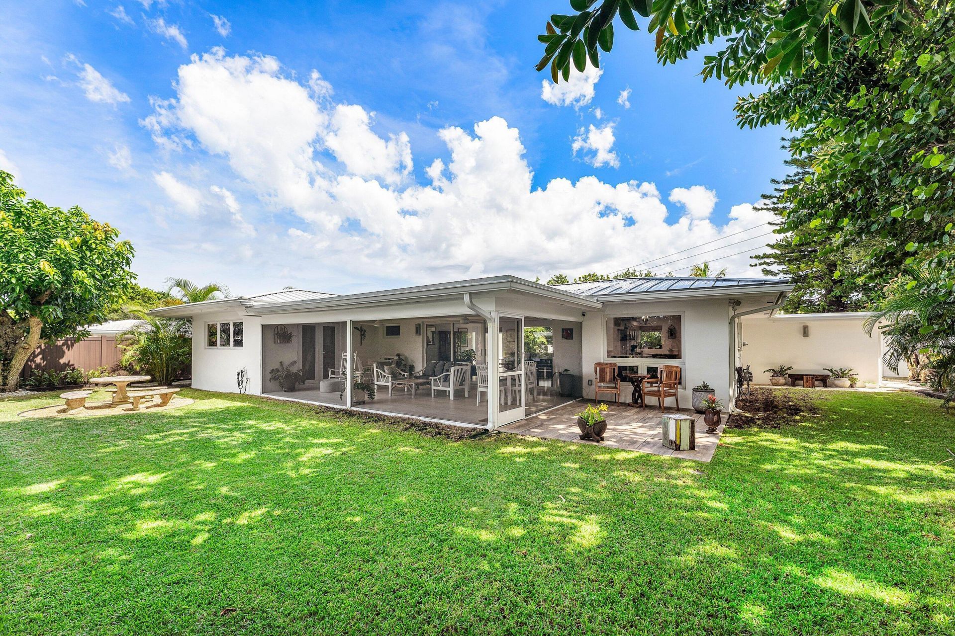 545 NW 7th Street, Boca Raton, FL 33432 Photo