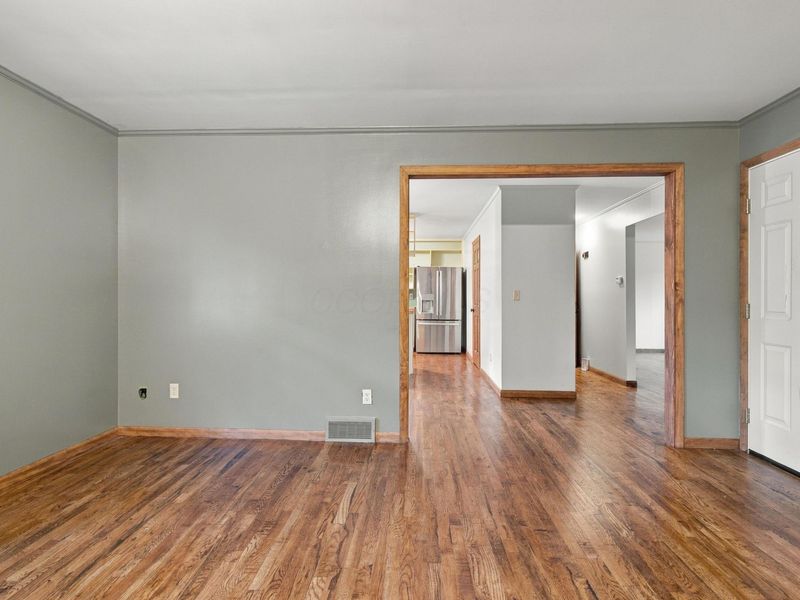 923-925 Bluffway Drive, Columbus, OH 43235 Photo 35