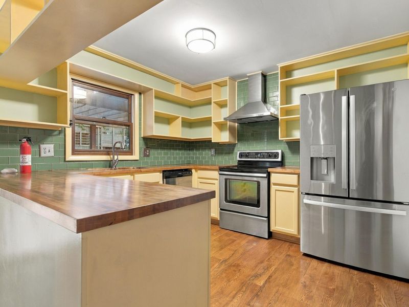 923-925 Bluffway Drive, Columbus, OH 43235 Photo 40