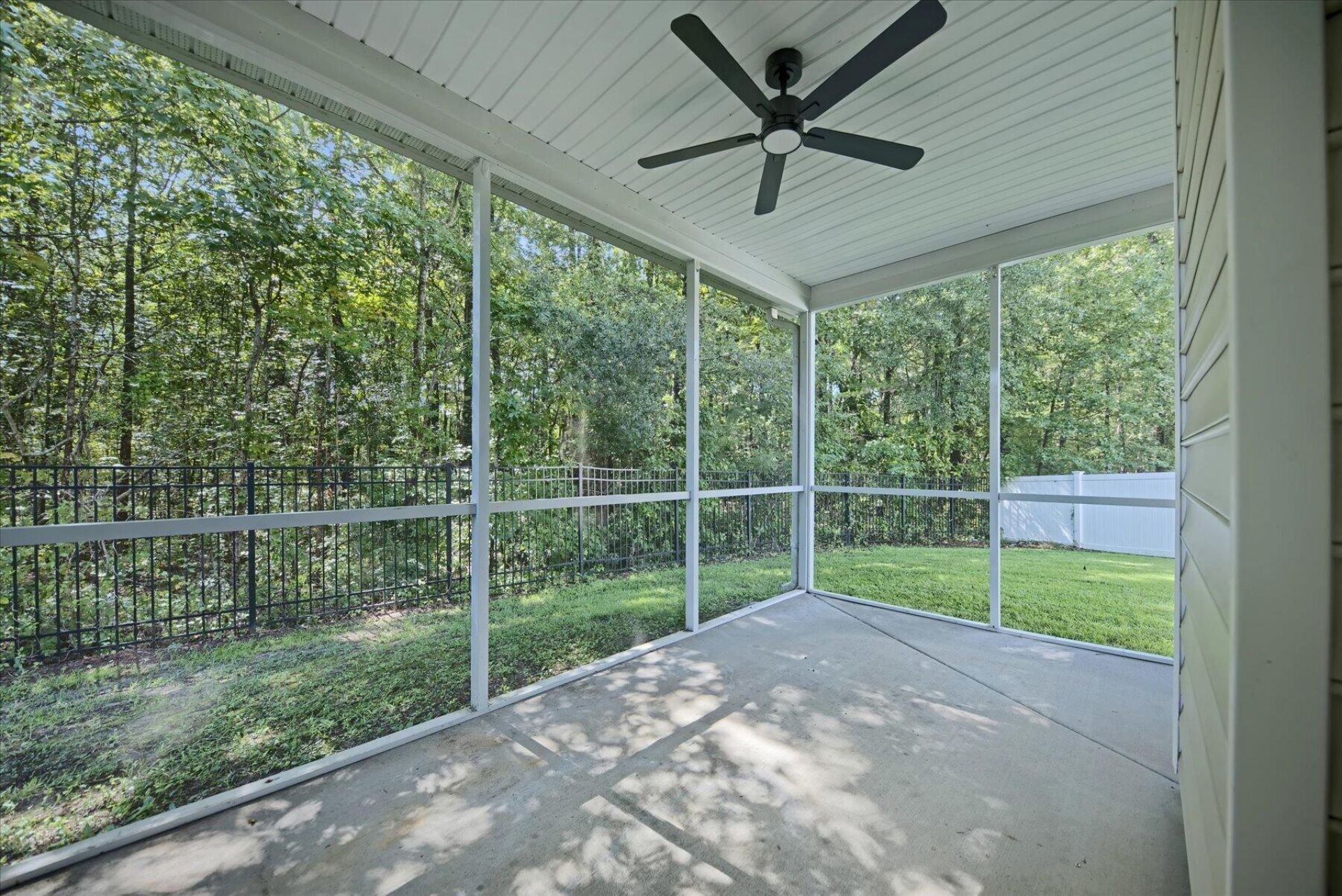 223 Buttonbush Court Photo 42