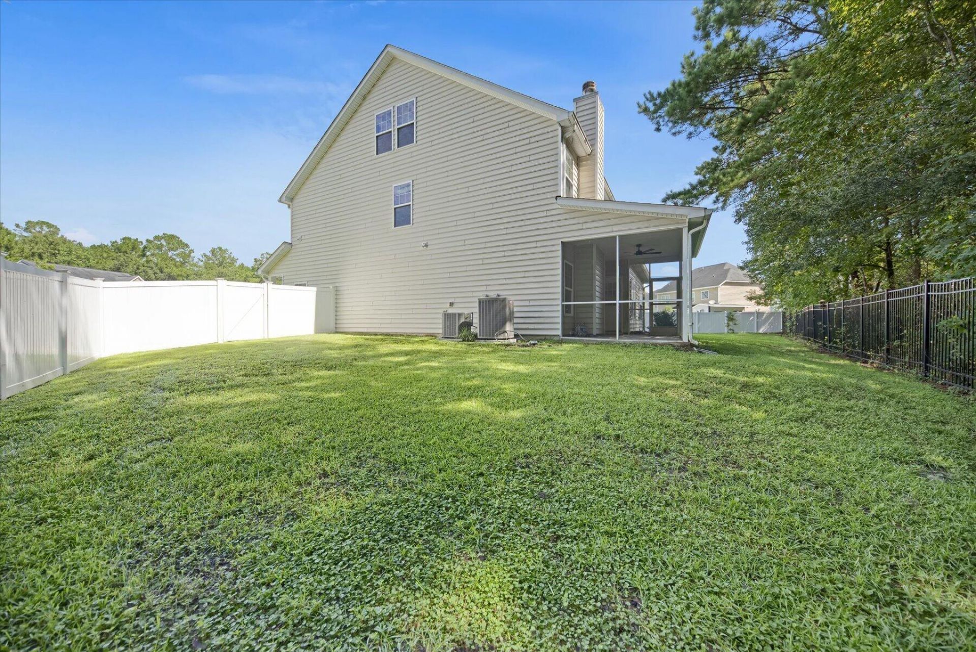 223 Buttonbush Court Photo 43