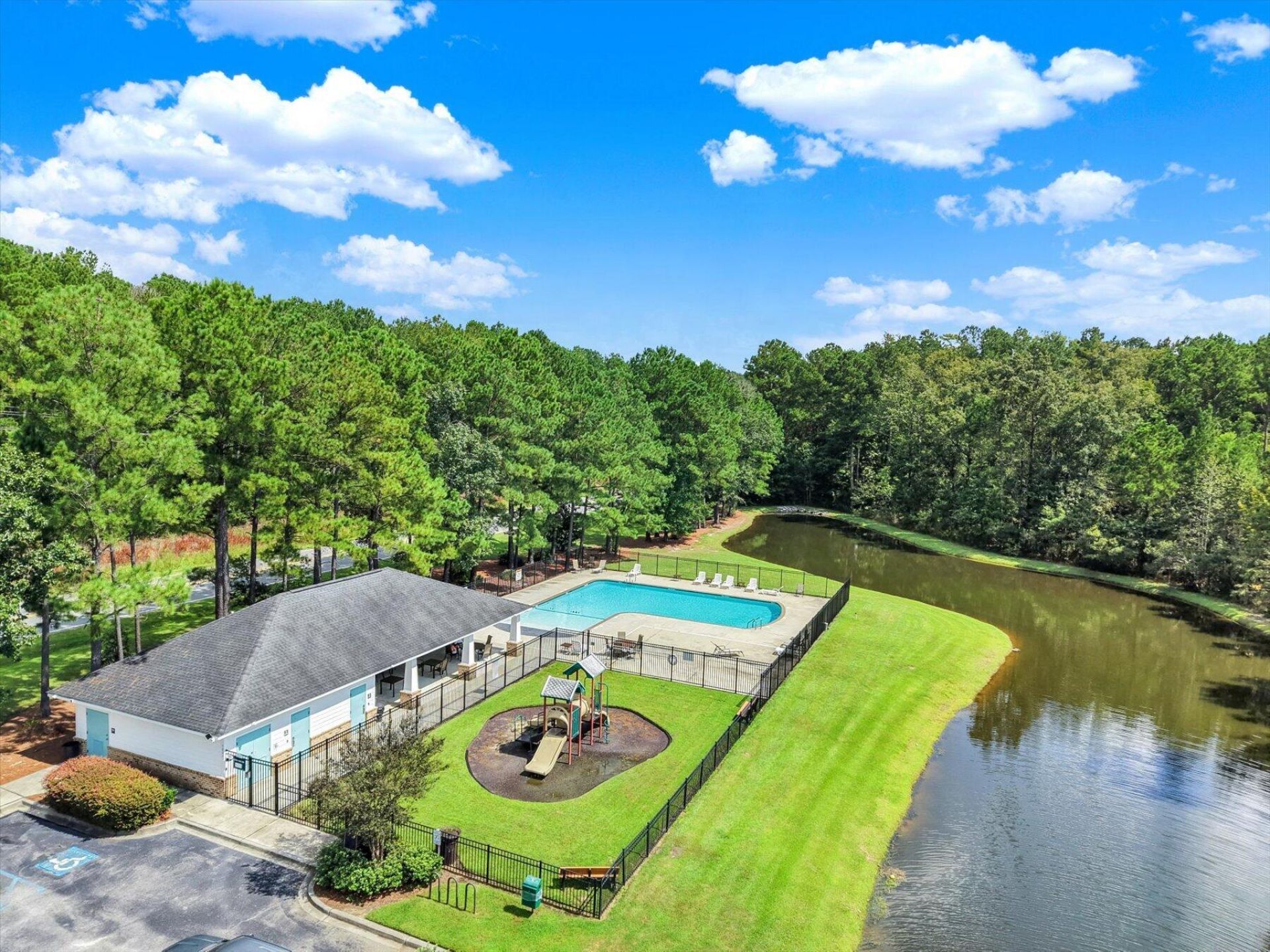223 Buttonbush Court Photo 45