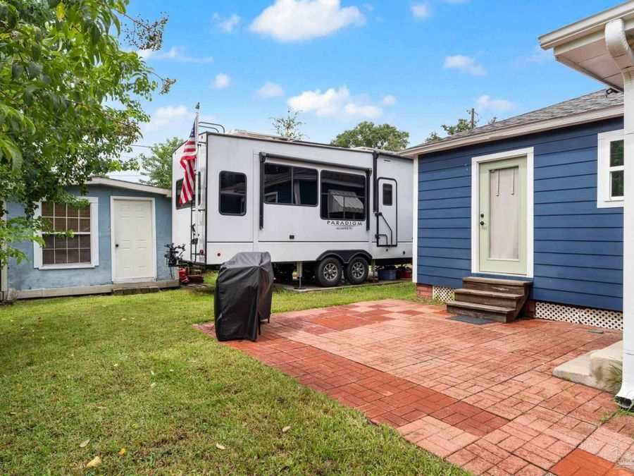 Property Image 39