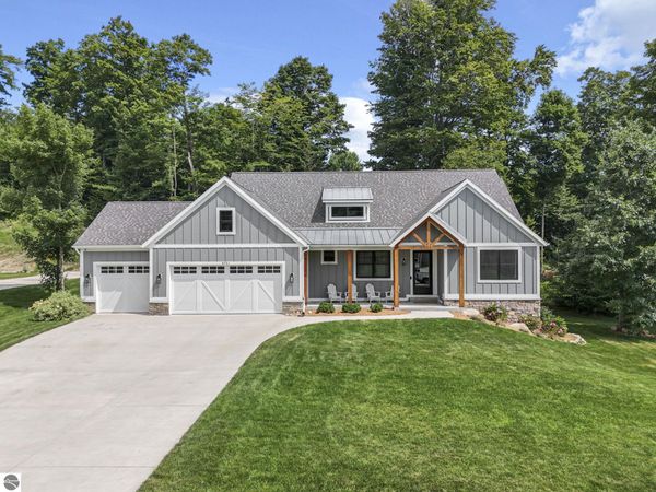 9351 Summerfield Drive E, Traverse City, MI 49684