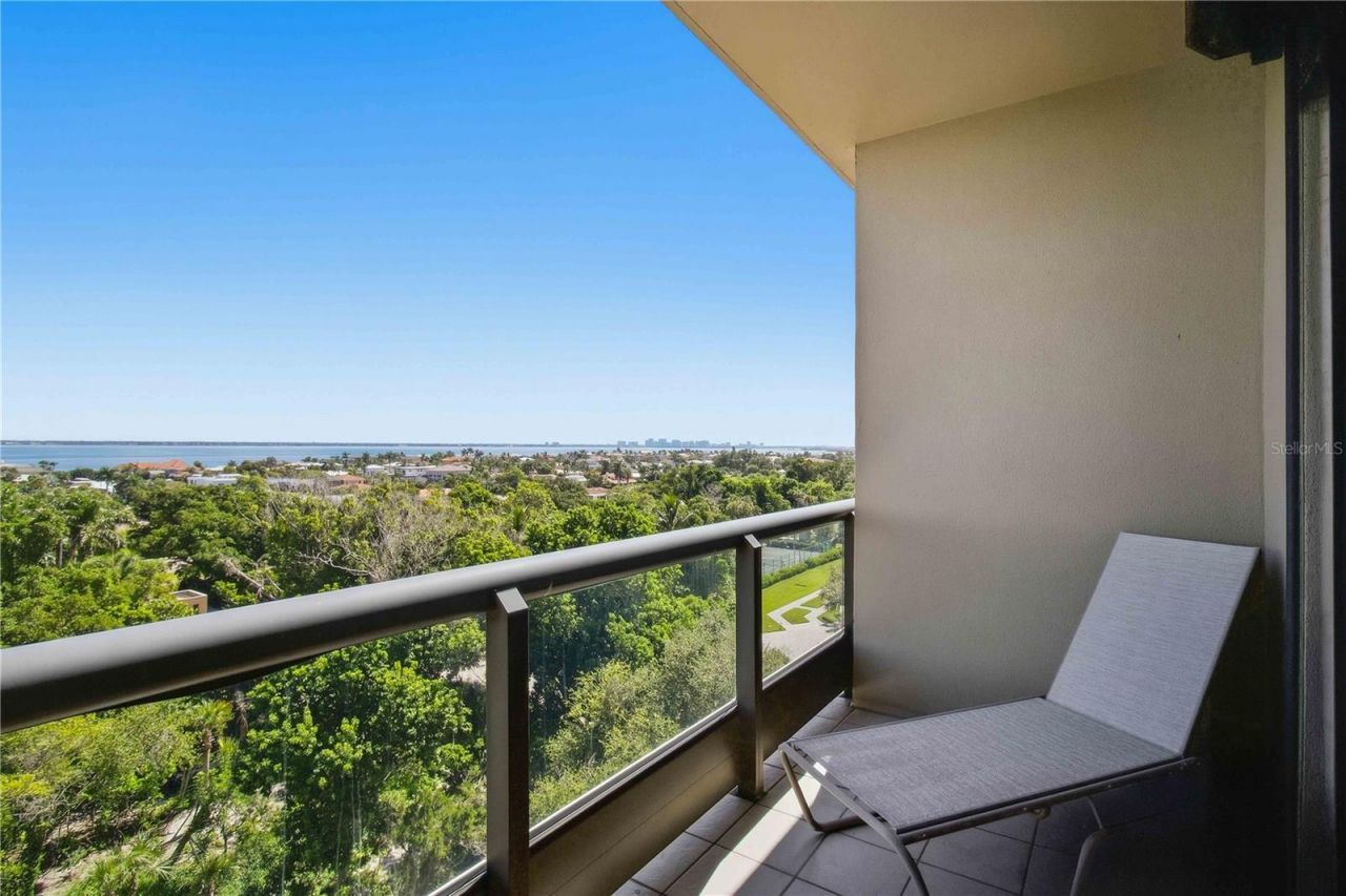 1241 Gulf Of Mexico Drive, Unit 608, Longboat Key, FL 34228 Photo