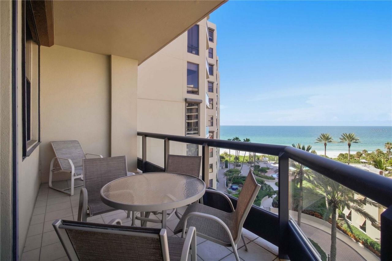 1241 Gulf Of Mexico Drive, Unit 608, Longboat Key, FL 34228 Photo