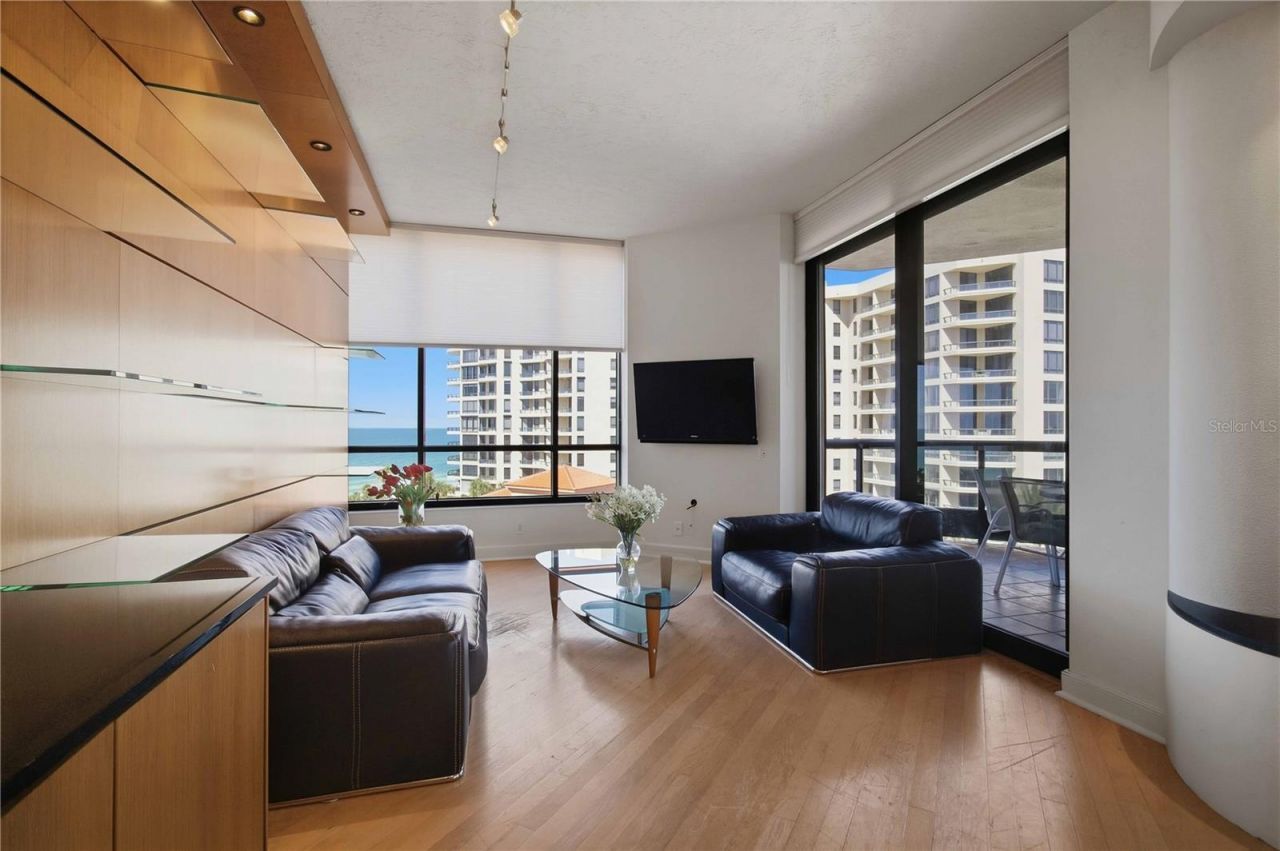 1241 Gulf Of Mexico Drive, Unit 608, Longboat Key, FL 34228 Photo