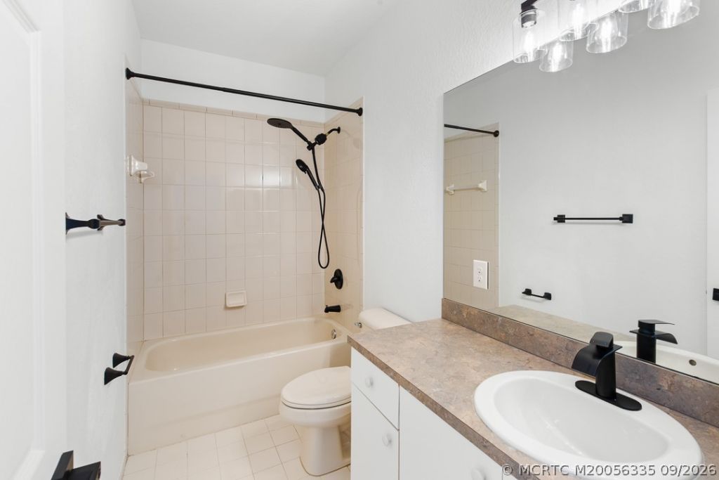 4964 SE Mariner Garden Circle , Stuart, FL 34997 Photo