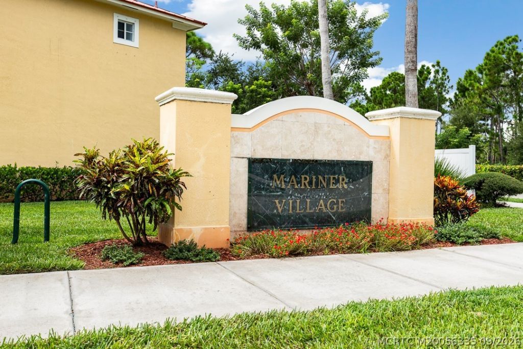 4964 SE Mariner Garden Circle , Stuart, FL 34997 Photo