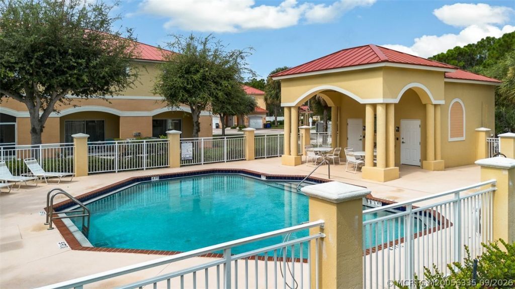 4964 SE Mariner Garden Circle , Stuart, FL 34997 Photo