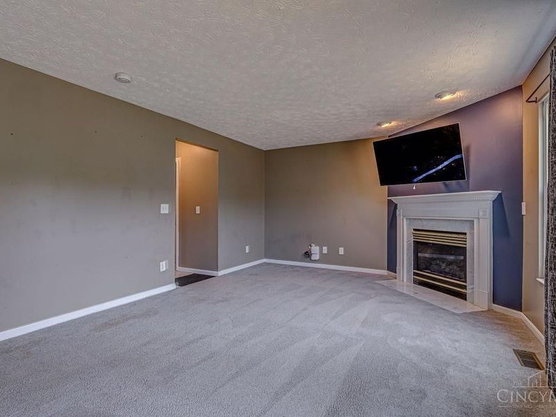 617 Willow Place, Trenton, OH 45067 Photo 6